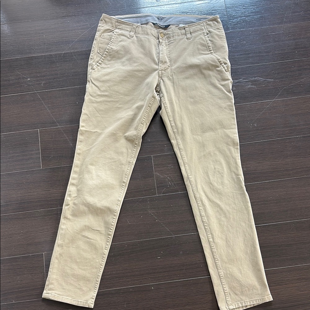 Beige Skinny Dockers Pant